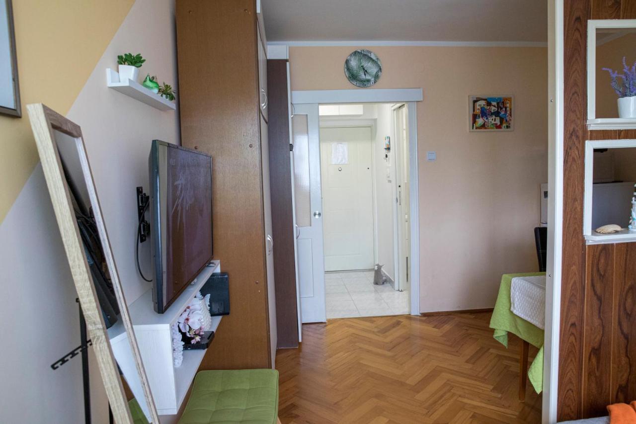 Studio Apartman Meli Rijeka Exterior photo